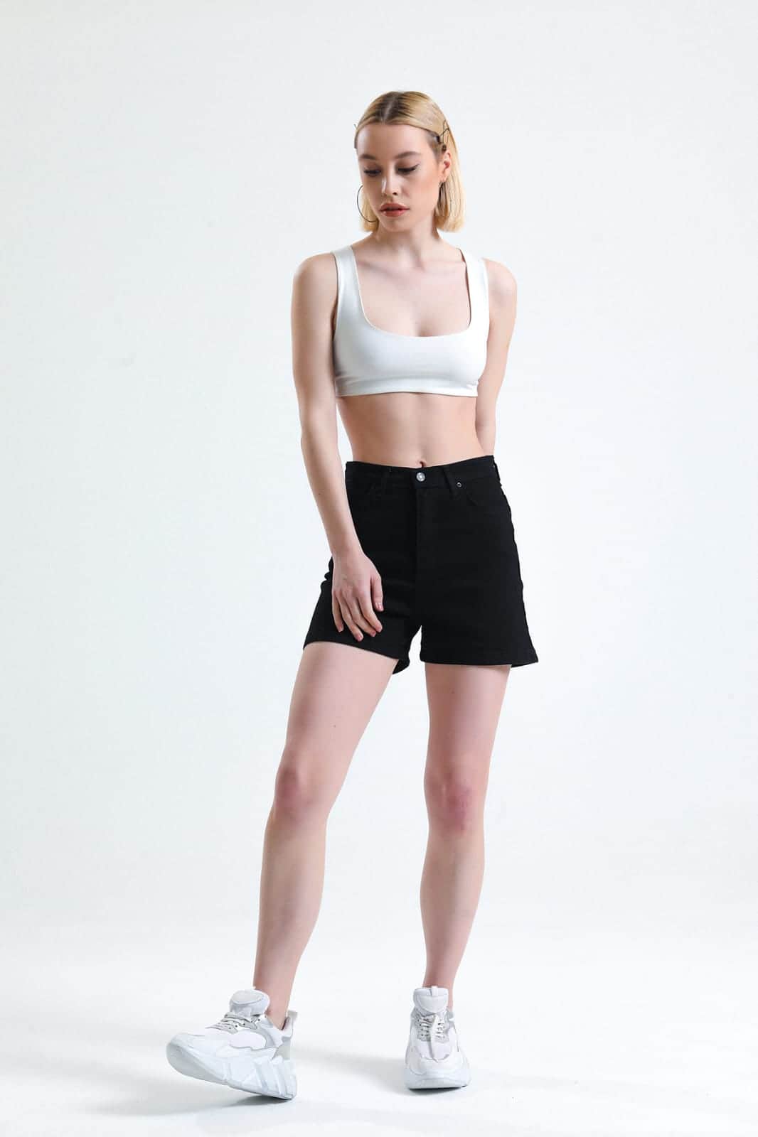 Vovikon KN Yüksek Bel Denim Siyah Kadın Kot Şort