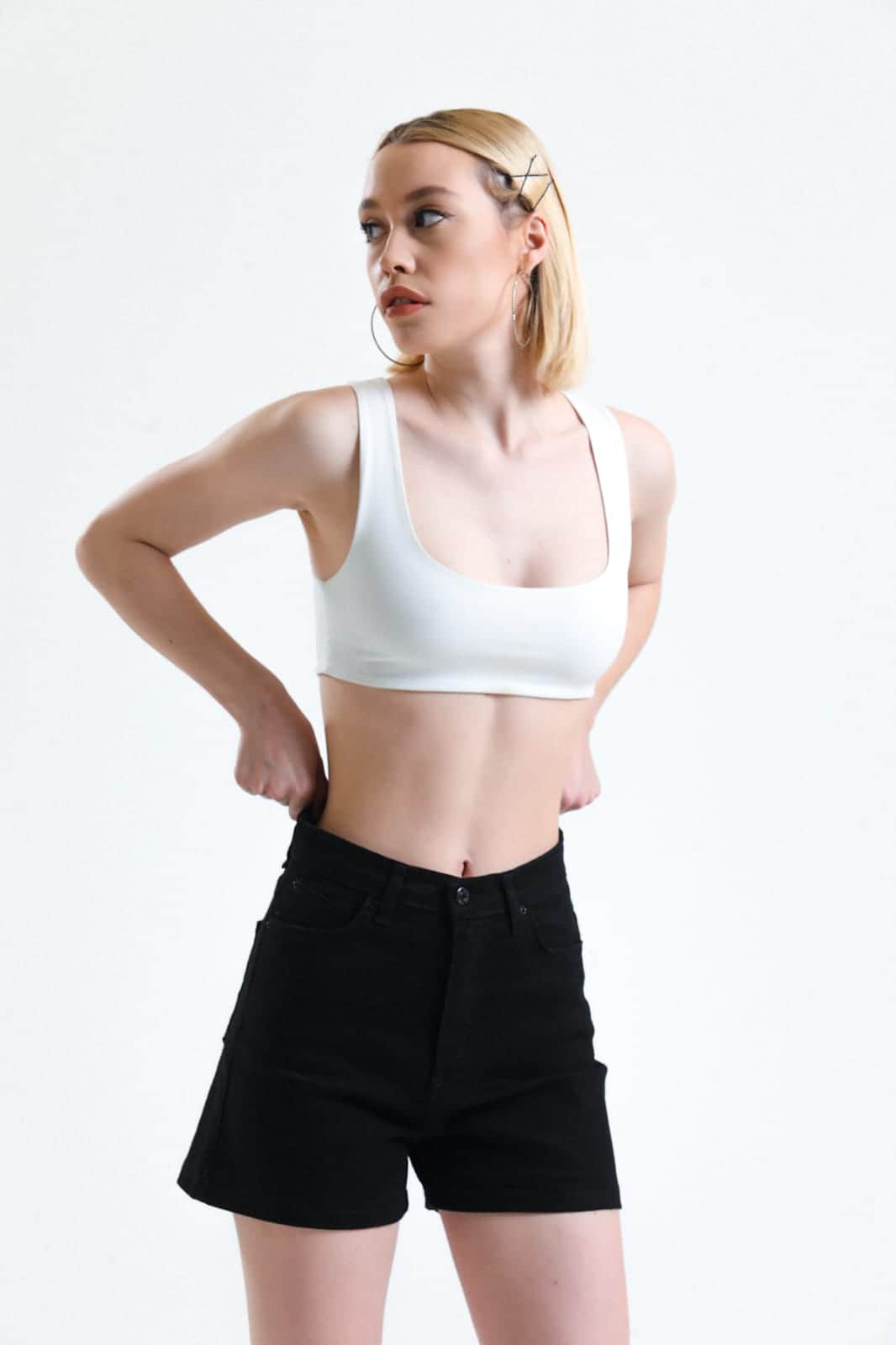 Vovikon KN Yüksek Bel Denim Siyah Kadın Kot Şort