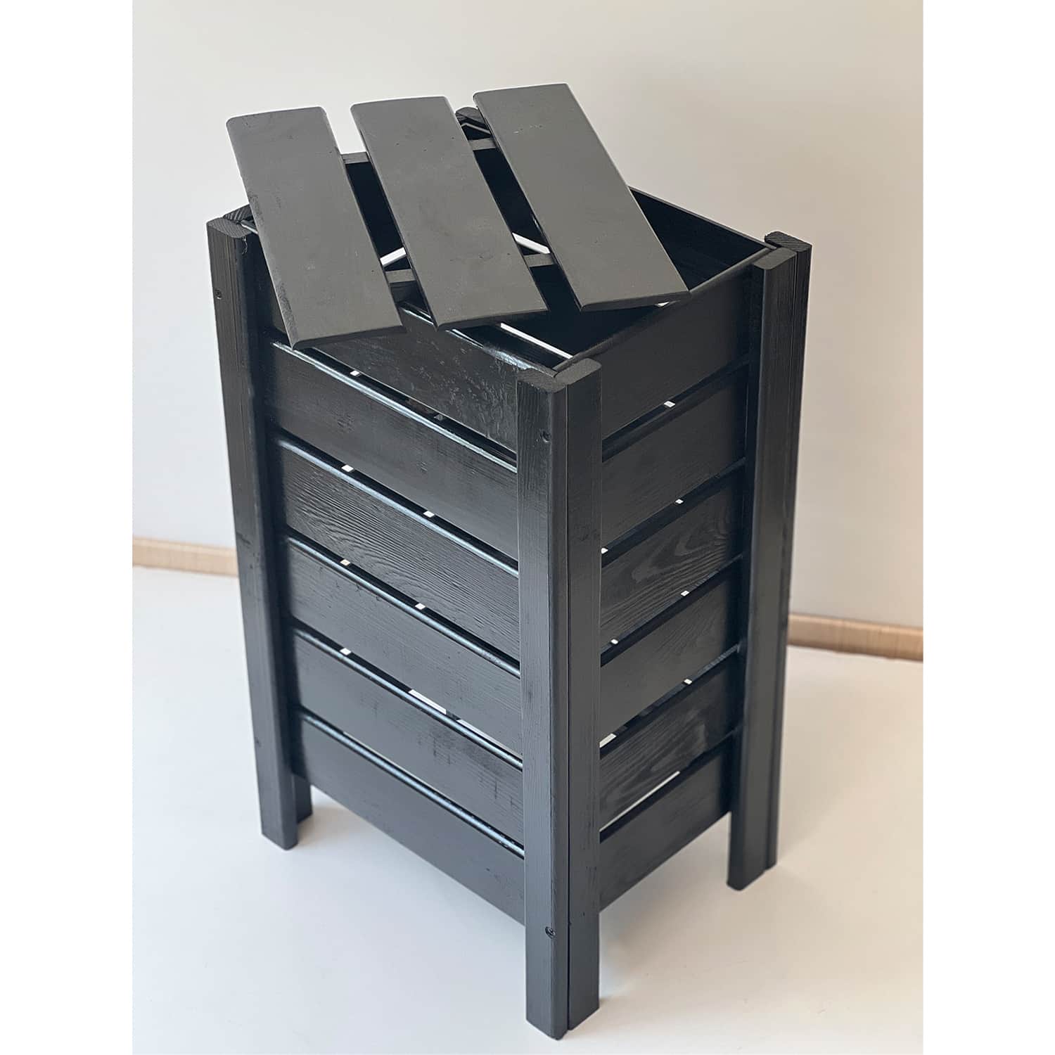 Ahşap Kapaklı Siyah Kirli Çamaşır Sepeti