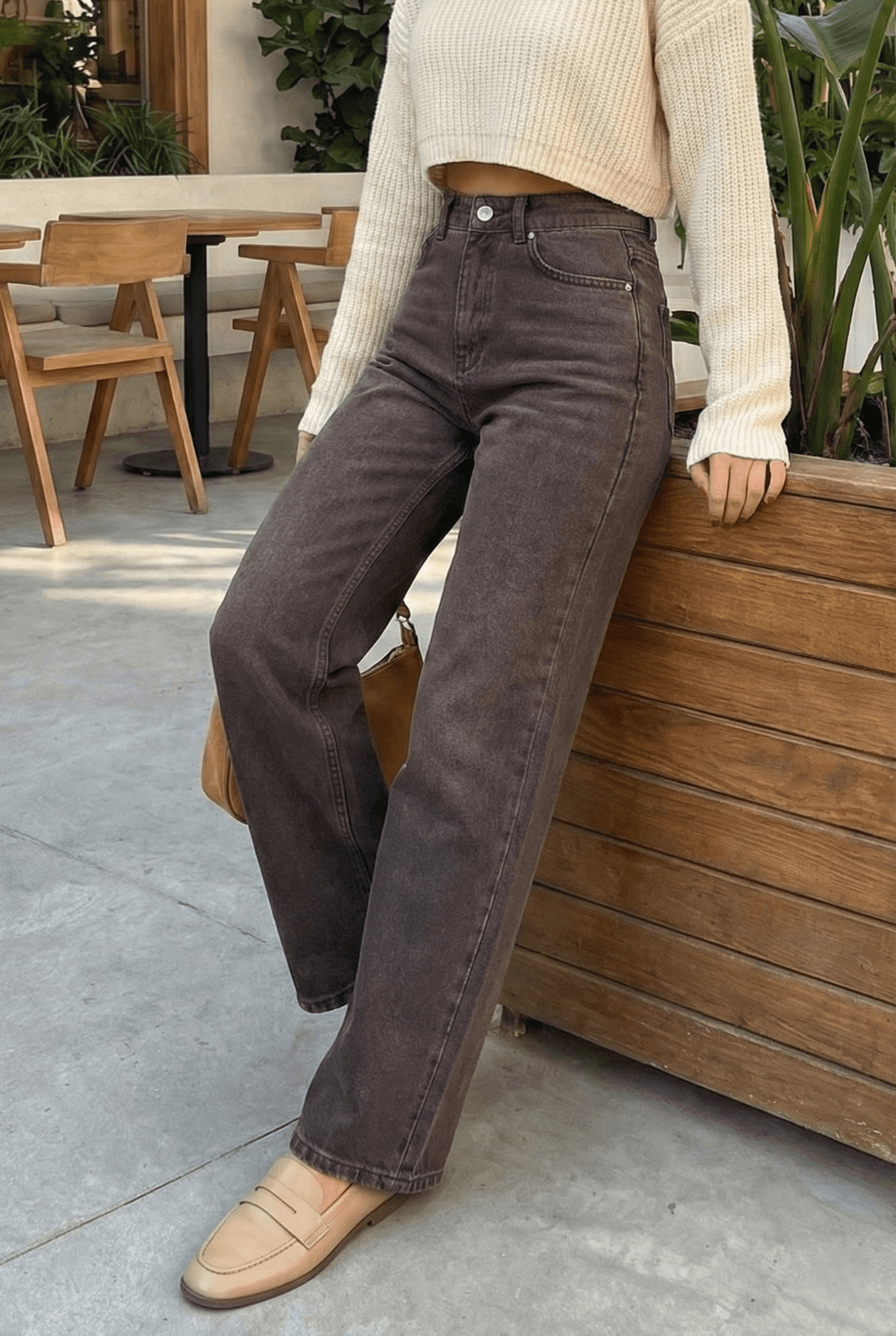 Kahverengi Taşlamalı Denim Bol Paça Jean