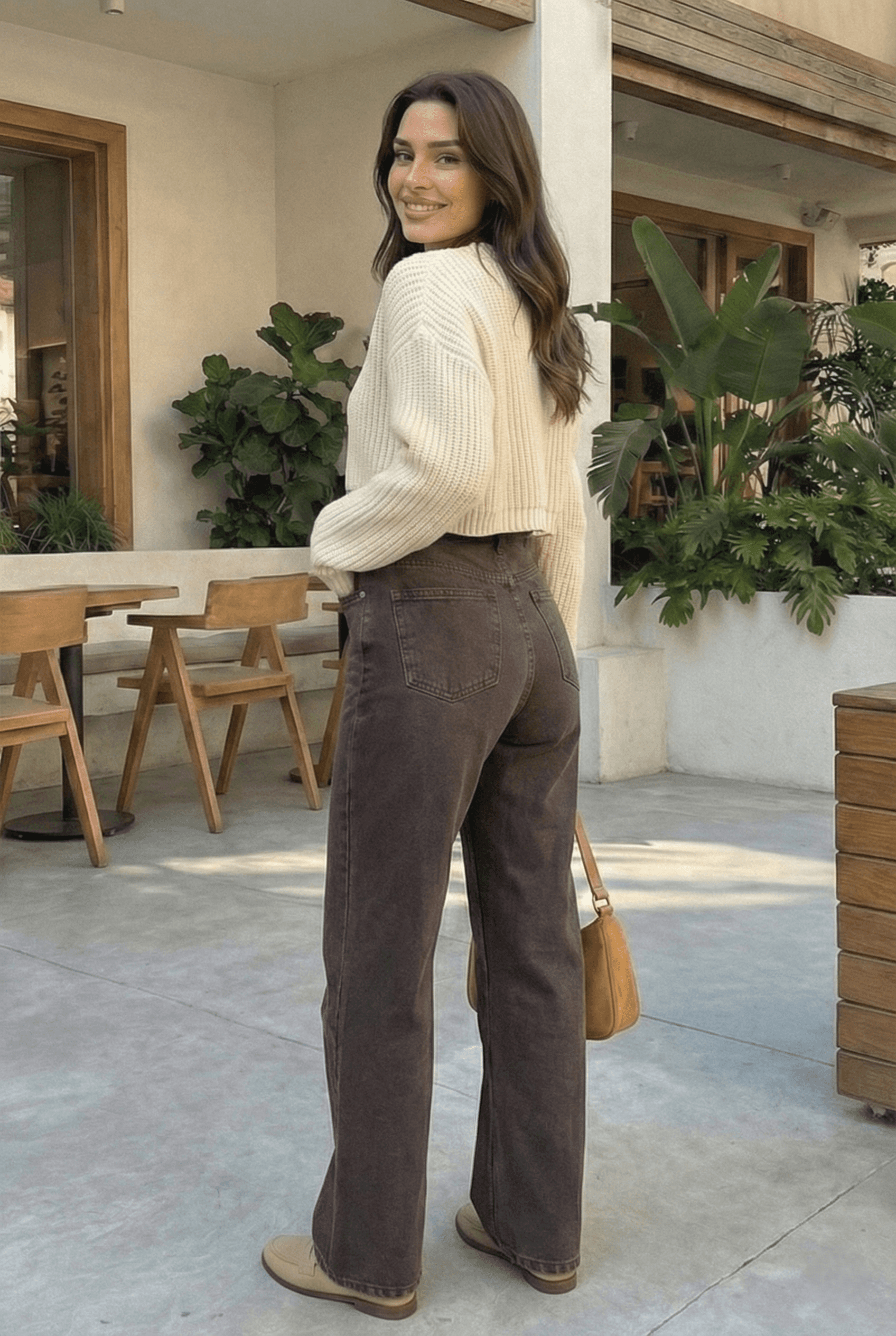 Kahverengi Taşlamalı Denim Bol Paça Jean
