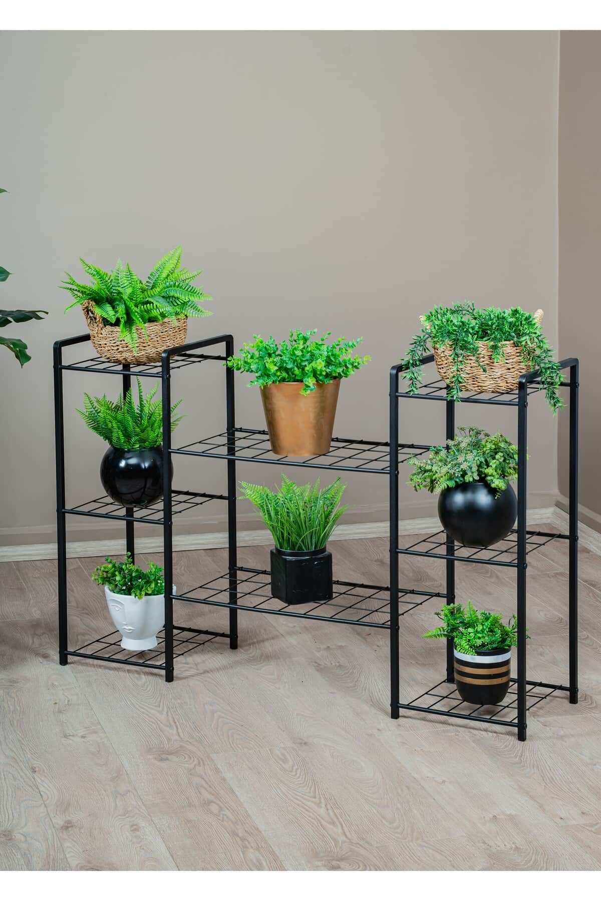 Garden 8 Raflı Siyah Metal Saksılık ve Bitki Düzenleyici