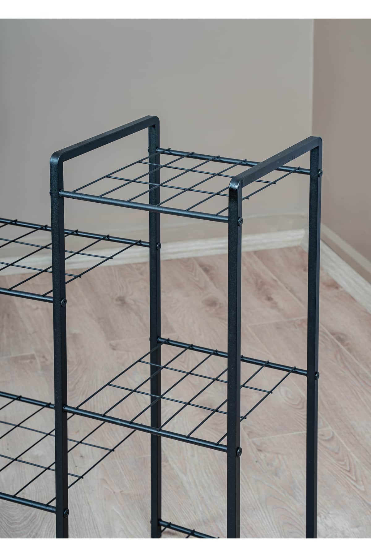 Garden 8 Raflı Siyah Metal Saksılık ve Bitki Düzenleyici