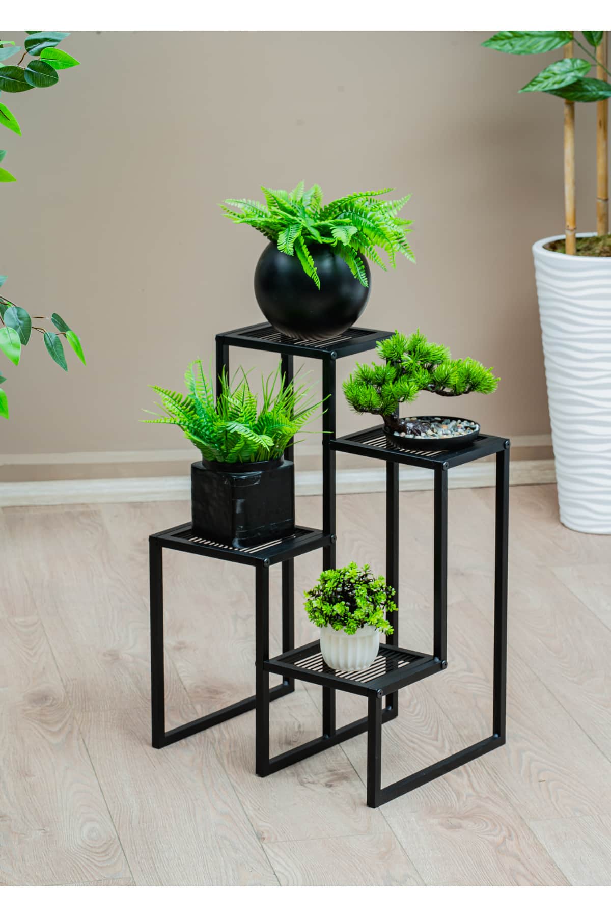 Garden 4 Raflı Metal Ayaklı Ahşap Raflı Saksılık