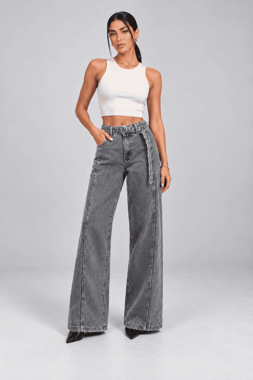 Kemer Detaylı Kar Siyah Wide Leg Jean