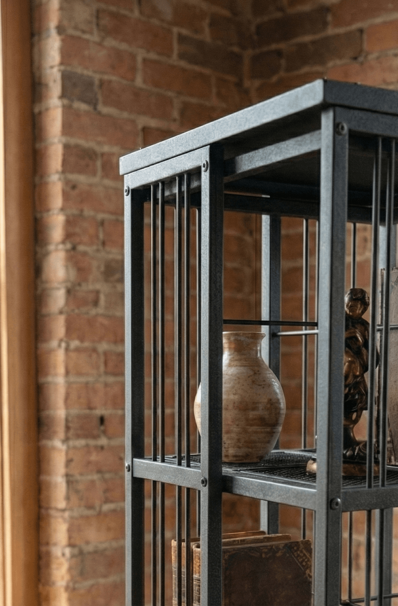 Metal Siyah 360 Derece Döner Kitaplık Yaşam Ünitesi - Görsel 6