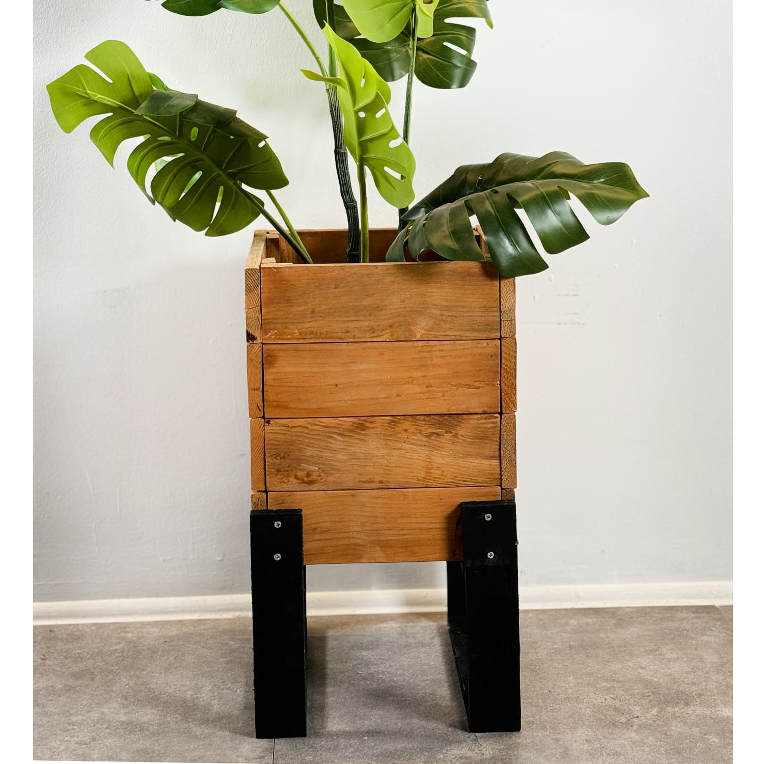 Ahşap Saksı Dış Mekan Bahçe Çiçeklik 2008 - Görsel 2