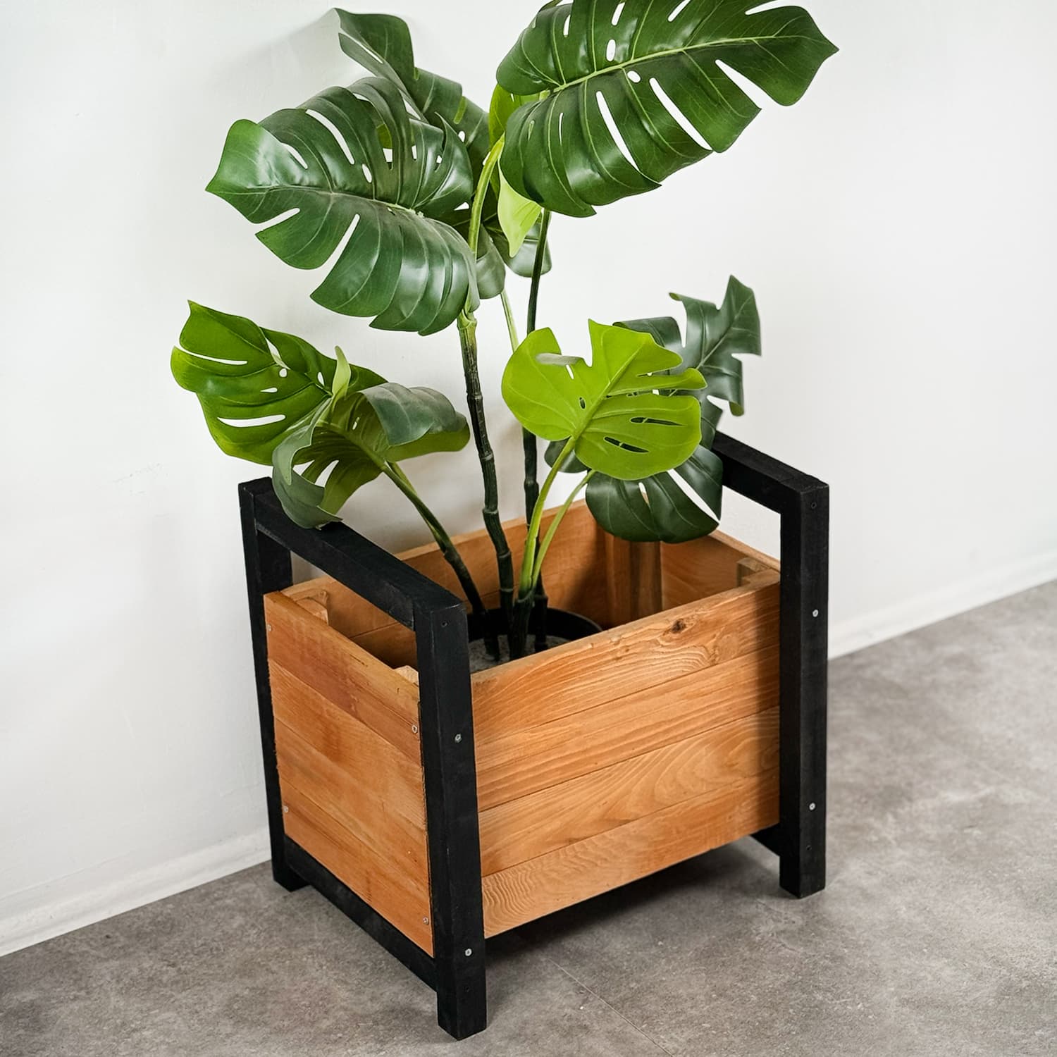 Ahşap Saksı Geniş Boy Bahçe Çiçeklik 2215 - Görsel 2