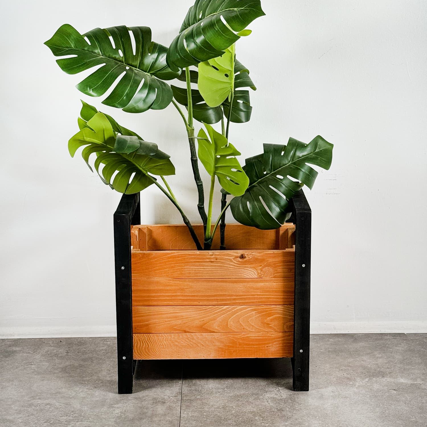 Ahşap Saksı Geniş Boy Bahçe Çiçeklik 2215 - Görsel 3