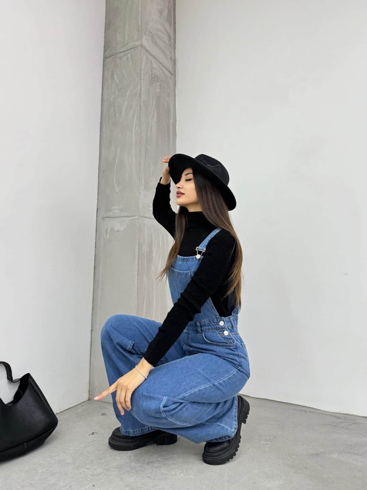 Vovikon KN Bahçıvan Mavi Ön Cepli Askılı Bol Paça Kadın Denim Tulum