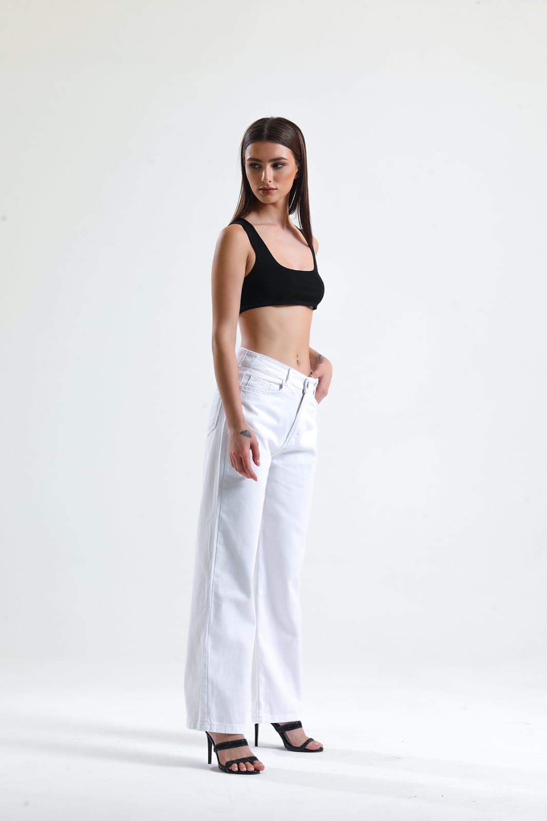 Vovikon KN Beyaz Gabardin Boyfriend Bol Paça Pantolon Vovikon KN Beyaz Gabardin Boyfriend Bol Paça Pantolon - Görsel 5