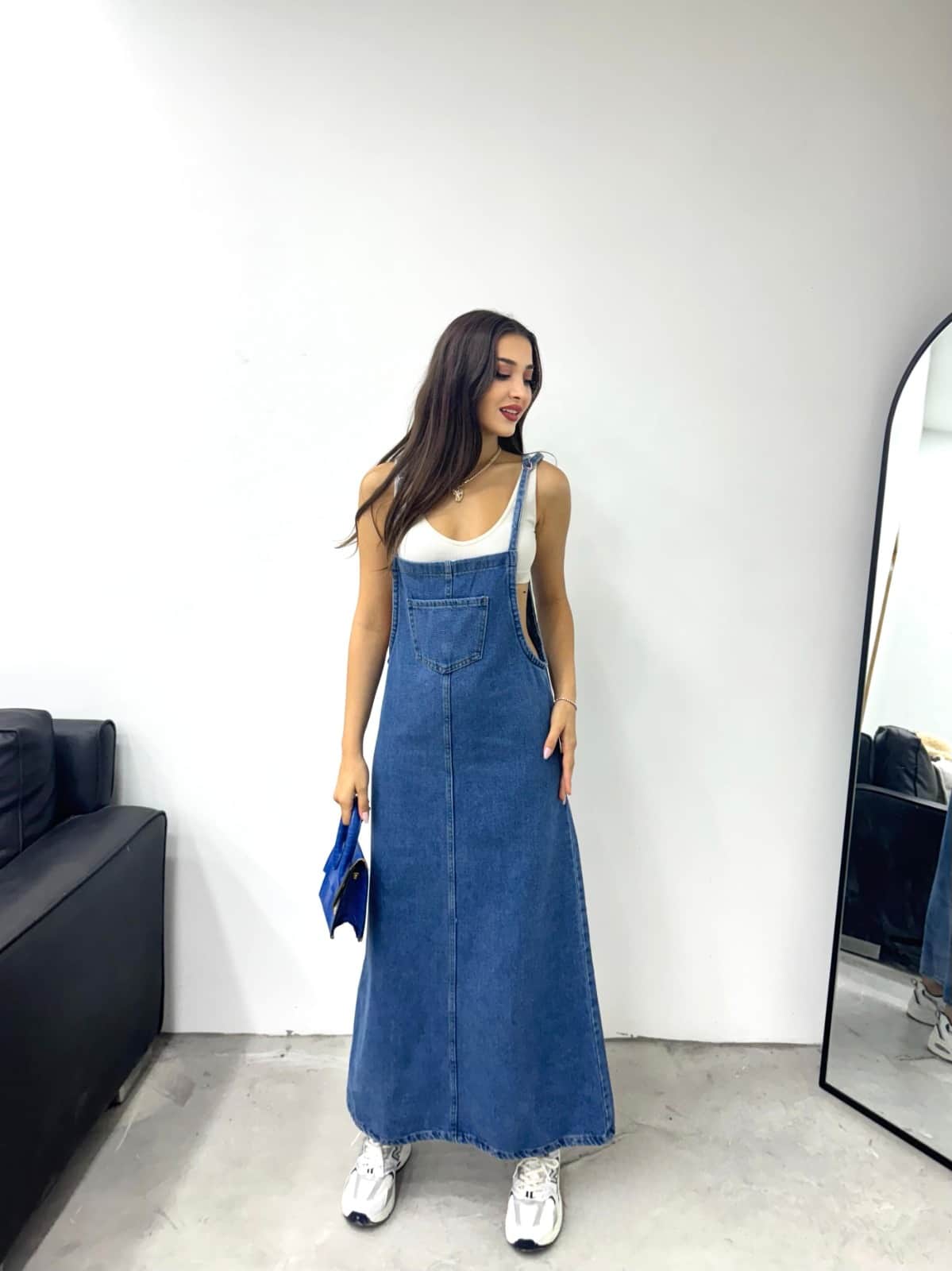 Vovikon KN Uzun Bahçevan Ön Cepli Askılı Mavi Denim Elbise