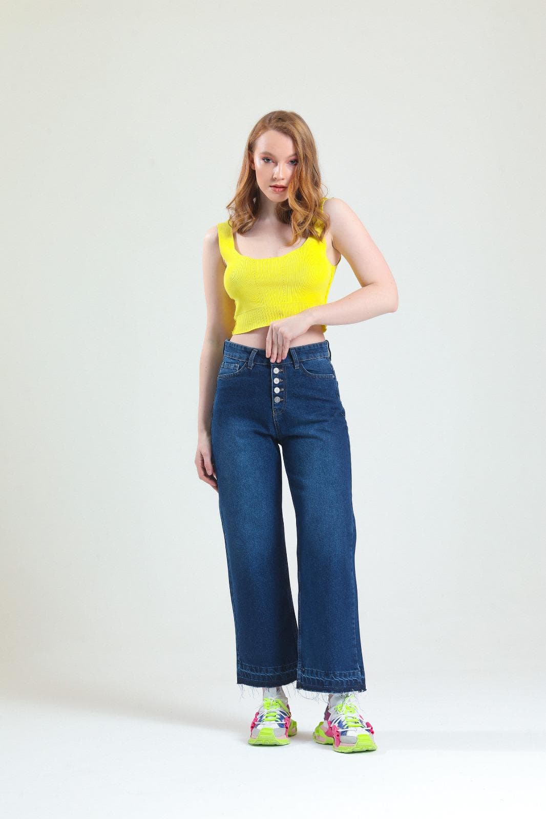 Vovikon Kn Paça Püsküllü Lacivert 5 Düğme Bol Paça Kadın Jean Vovikon Kn Paça Püsküllü Lacivert 5 Düğme Bol Paça Kadın Jean - Görsel 1