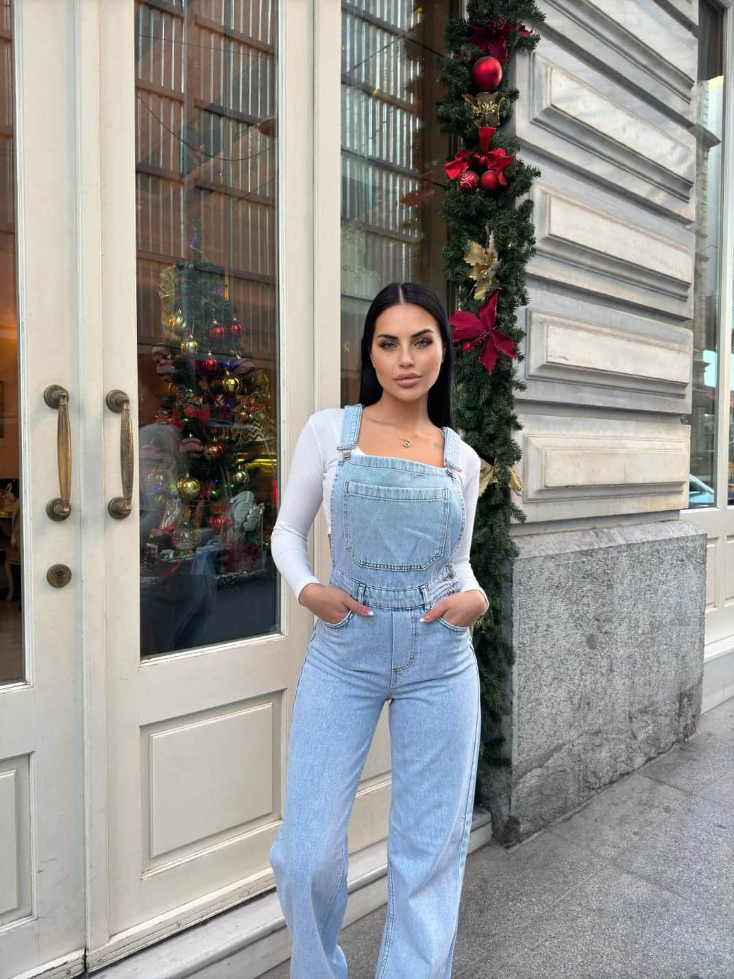 Vovikon KN Buz Kar Bahçıvan Ön Cepli Askılı Bol Paça Kadın Denim Tulum