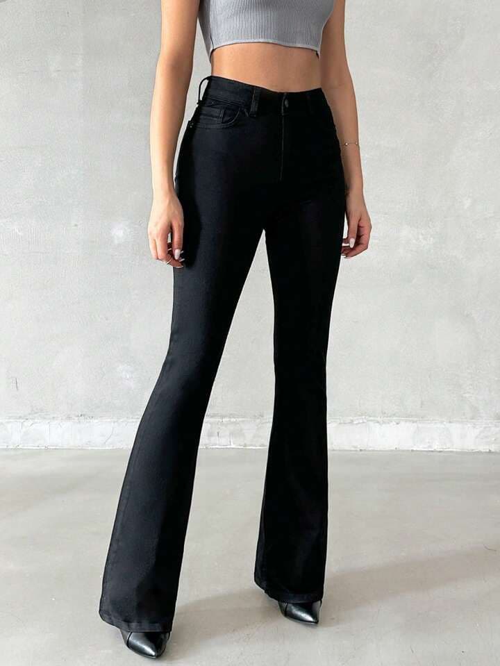 Vovikon DV Siyah Kadın İspanyol Paça Jean Vovikon DV Siyah Kadın İspanyol Paça Jean - Görsel 3