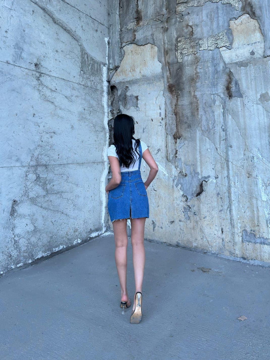 Vovikon KN Mavi Etek Ucu Kesik Püsküllü Bahçıvan Salopet Elbise Vovikon KN Mavi Etek Ucu Kesik Püsküllü Bahçıvan Salopet Elbise