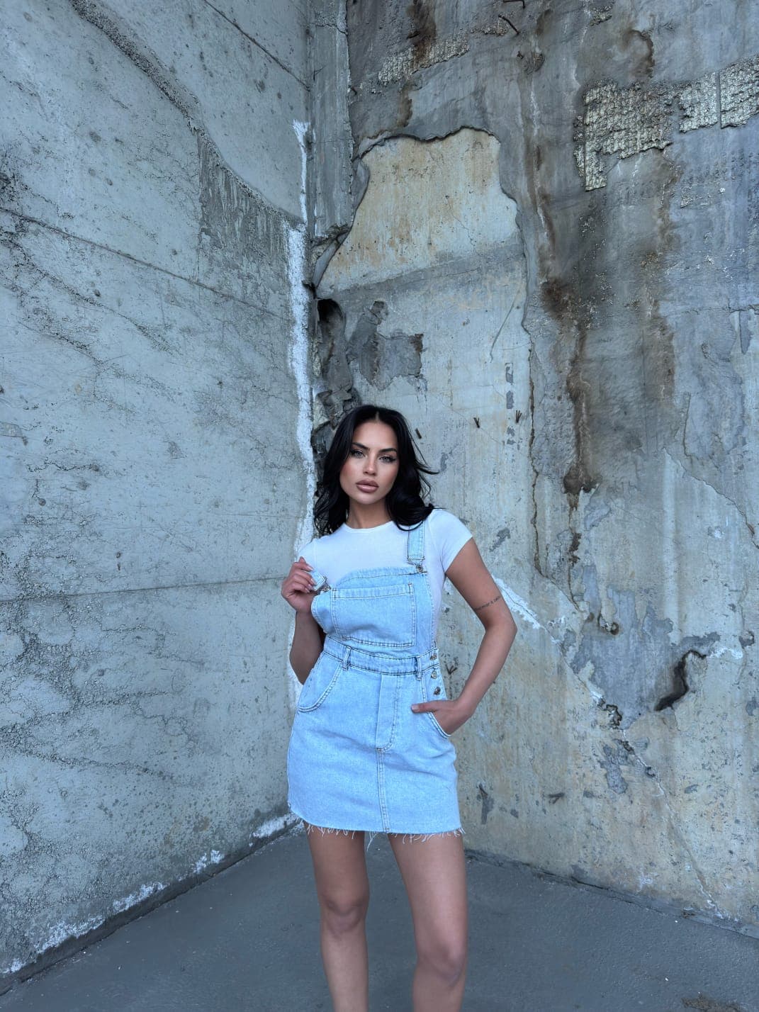 Vovikon KN Taş Yıkama Etek Ucu Kesik Püsküllü Bahçıvan Salopet Elbise Vovikon KN Taş Yıkama Etek Ucu Kesik Püsküllü Bahçıvan Salopet Elbise