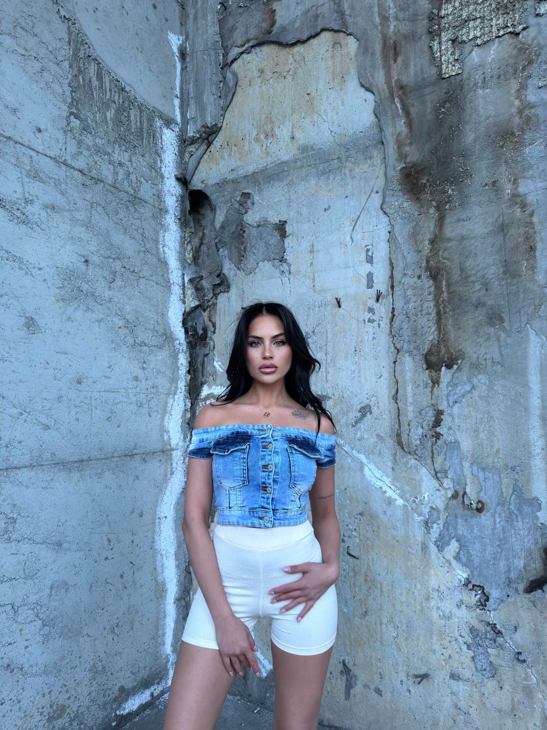 Vovikon Kn Taş Yıkama Ön Çift Cepli Straplez Crop Vovikon Kn Taş Yıkama Ön Çift Cepli Straplez Crop - Görsel 2