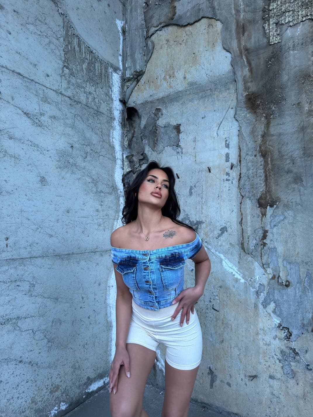 Vovikon Kn Taş Yıkama Ön Çift Cepli Straplez Crop Vovikon Kn Taş Yıkama Ön Çift Cepli Straplez Crop - Görsel 3