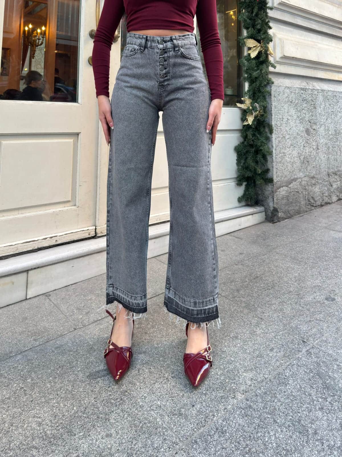 Vovikon Kn Kar Siyah 5 Düğme Paça Püsküllü Bol Paça Jean