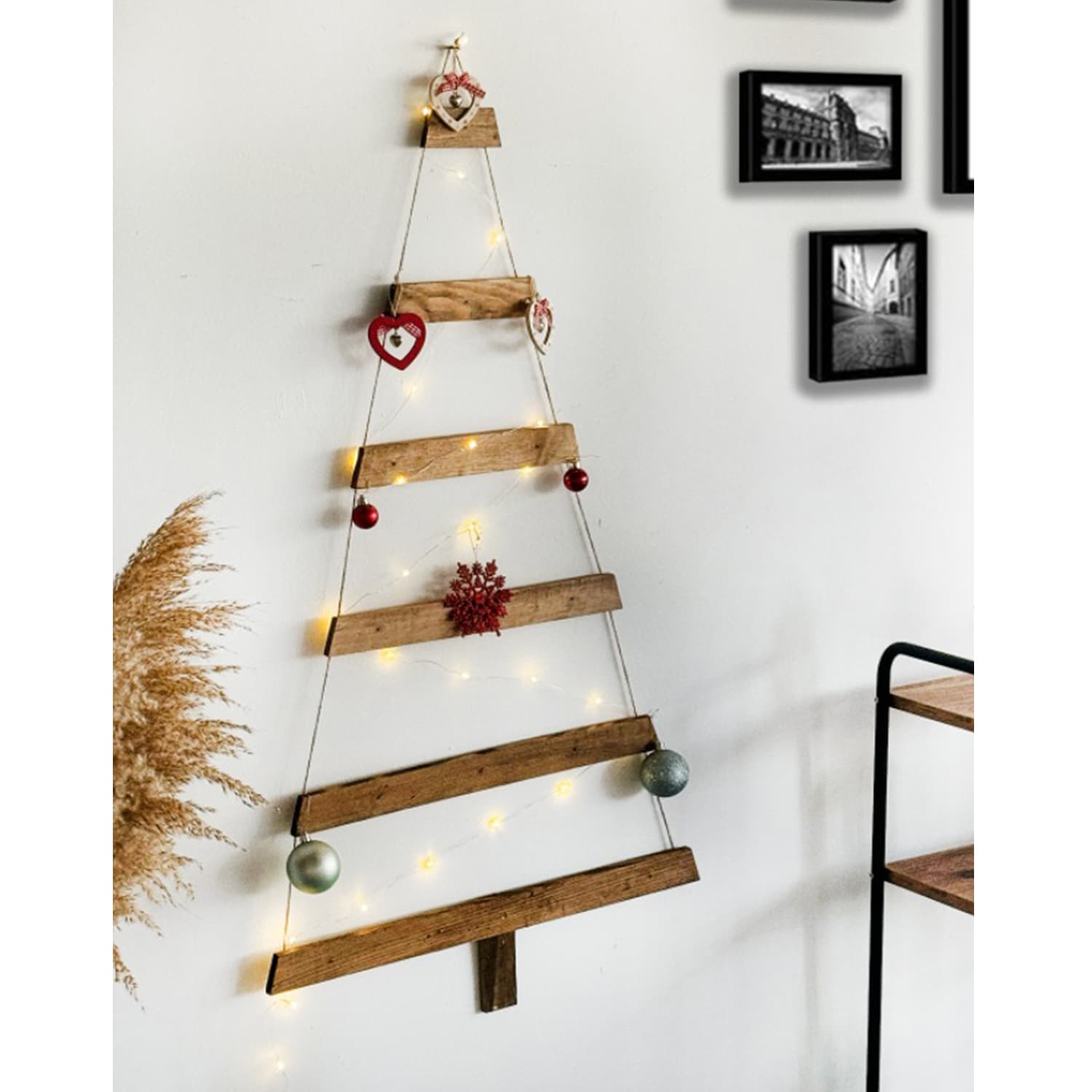 Dekoratif Çam Ağacı Duvar Rafı Yılbaşı Süsü 1215 Dekoratif Çam Ağacı Duvar Rafı Yılbaşı Süsü 1215 - Görsel 1