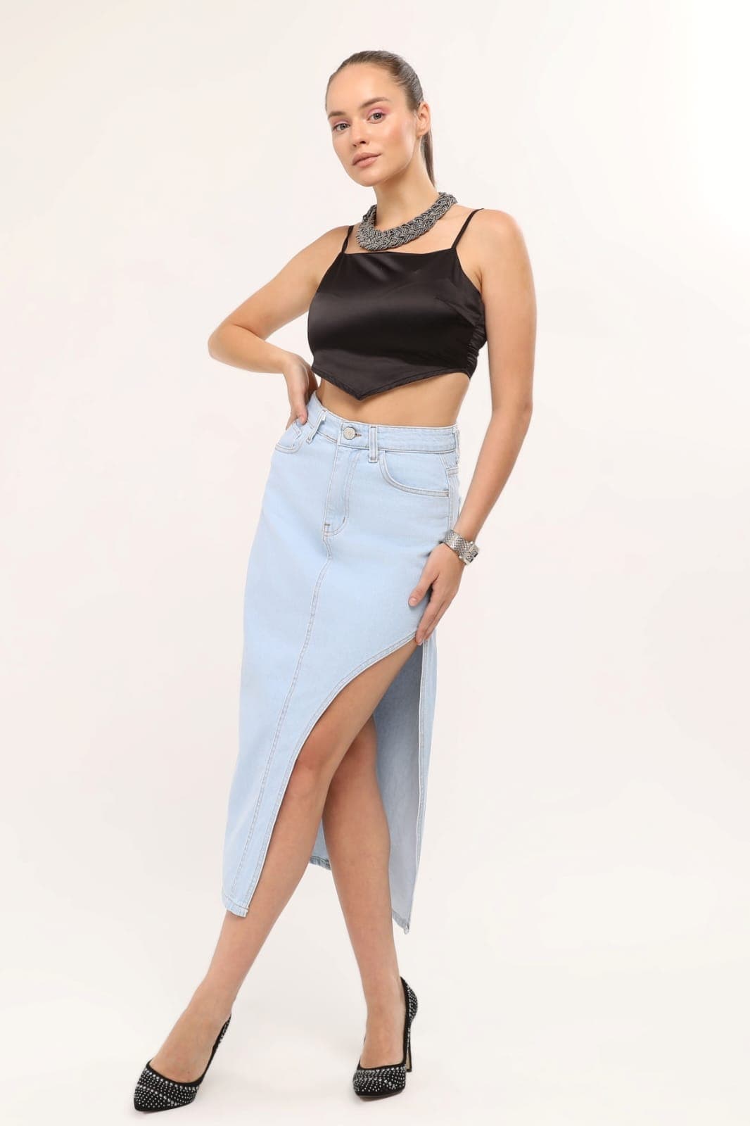 Vovikon KN Ön Parçalı Buz Mavi Denim Asimetrik Kadın Kot Etek Vovikon KN Ön Parçalı Buz Mavi Denim Asimetrik Kadın Kot Etek - Görsel 2