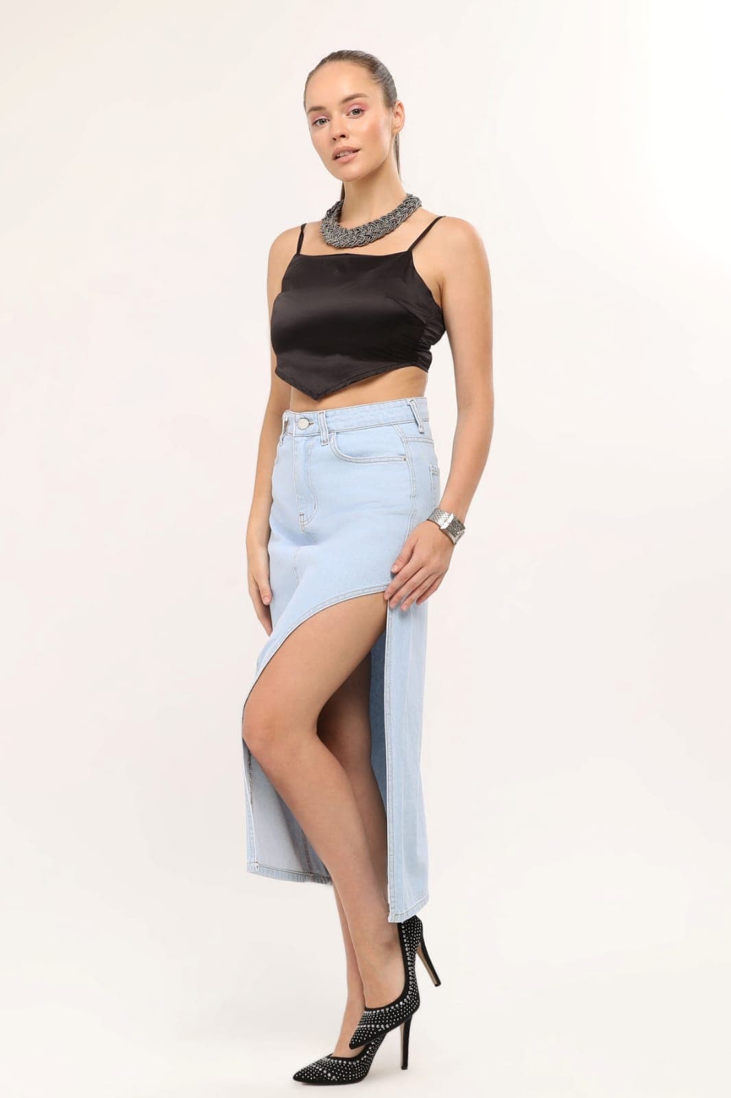 Vovikon KN Ön Parçalı Buz Mavi Denim Asimetrik Kadın Kot Etek Vovikon KN Ön Parçalı Buz Mavi Denim Asimetrik Kadın Kot Etek - Görsel 3