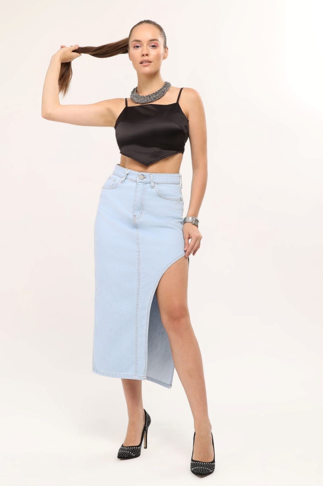 Vovikon KN Ön Parçalı Buz Mavi Denim Asimetrik Kadın Kot Etek Vovikon KN Ön Parçalı Buz Mavi Denim Asimetrik Kadın Kot Etek - Görsel 5