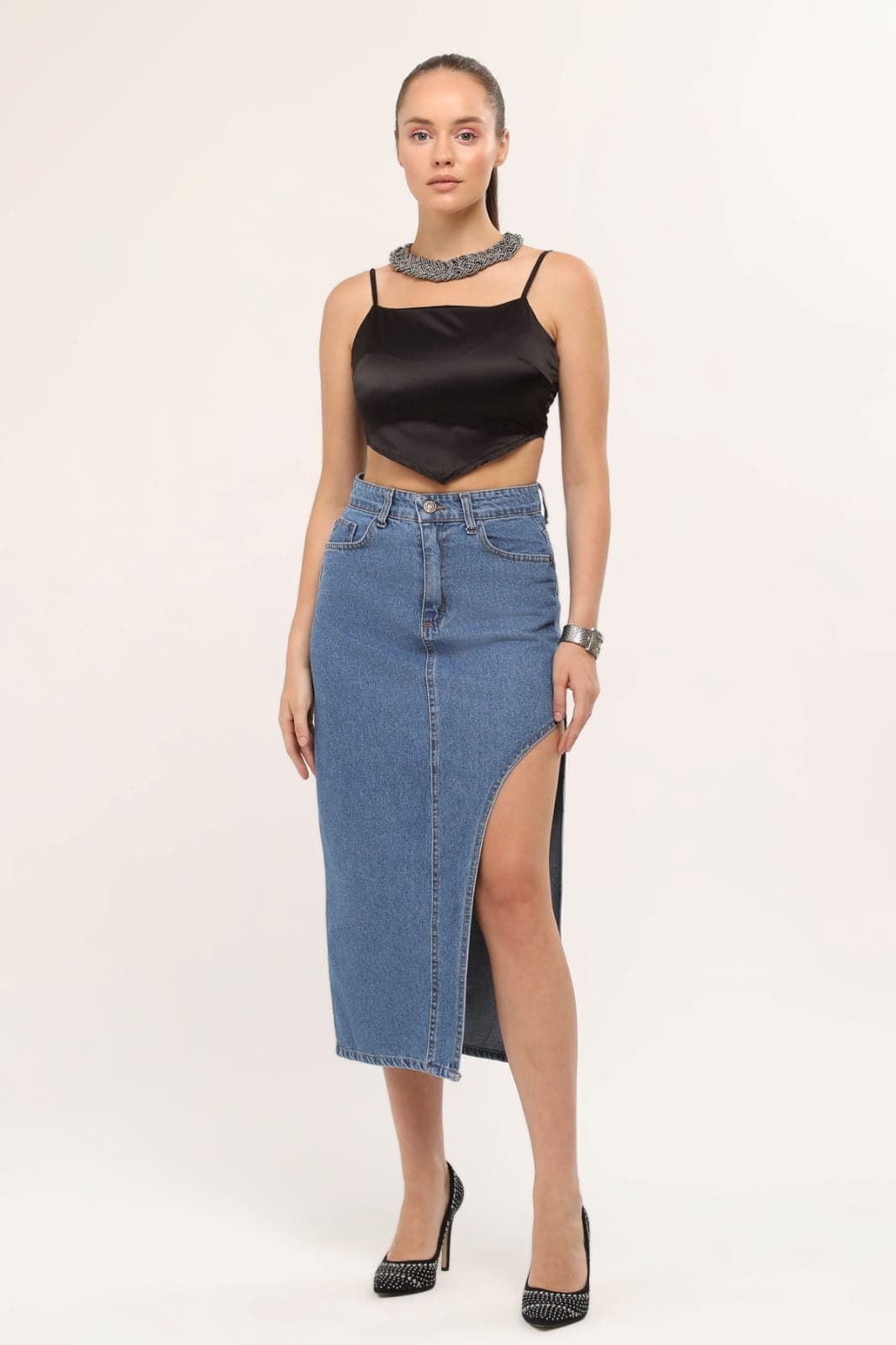 Vovikon KN Ön Parçalı Denim Mavi Asimetrik Kadın Kot Etek Vovikon KN Ön Parçalı Denim Mavi Asimetrik Kadın Kot Etek - Görsel 3