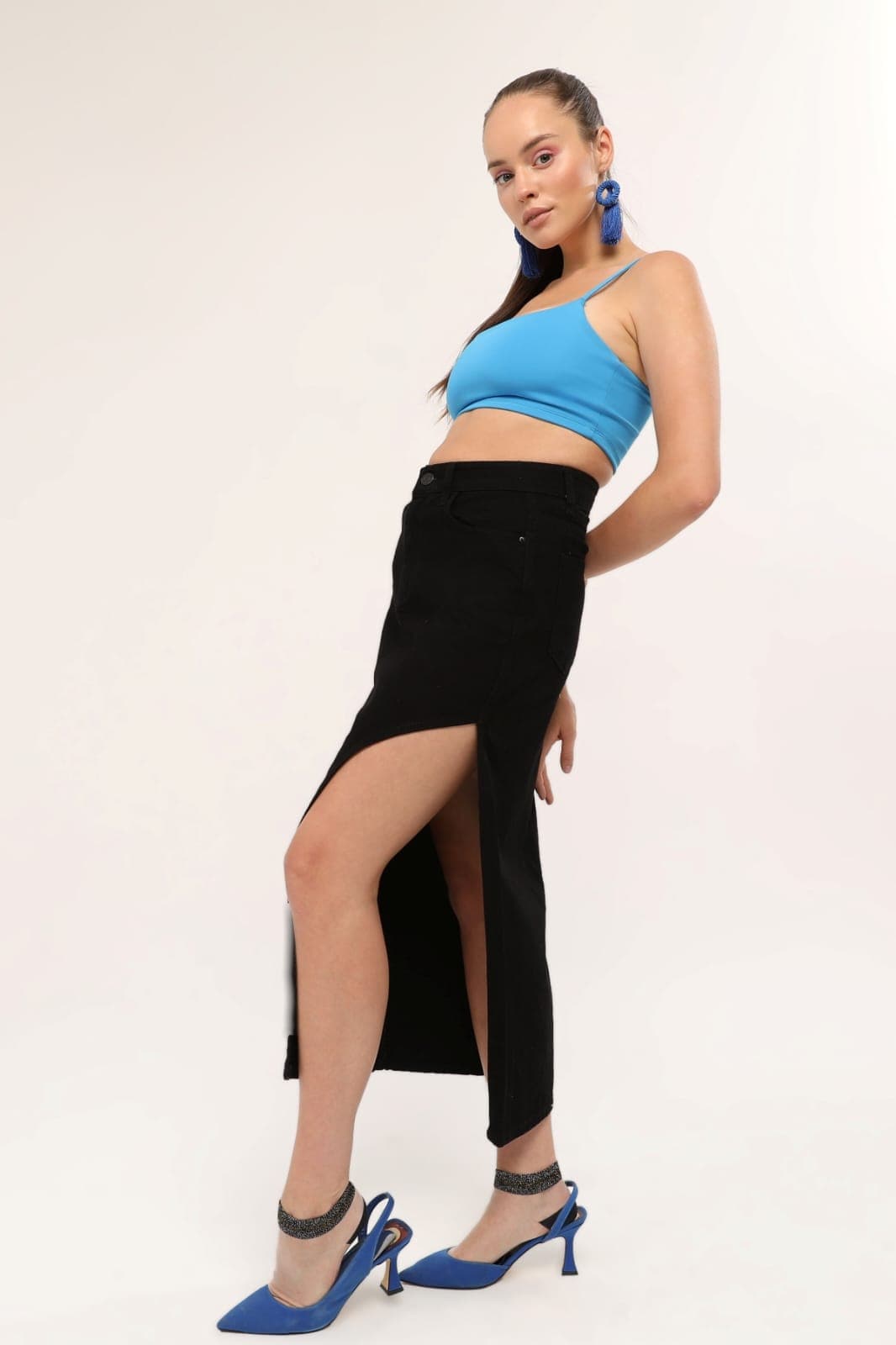 Vovikon KN Ön Parçalı Denim Siyah Asimetrik Kadın Kot Etek Vovikon KN Ön Parçalı Denim Siyah Asimetrik Kadın Kot Etek - Görsel 3