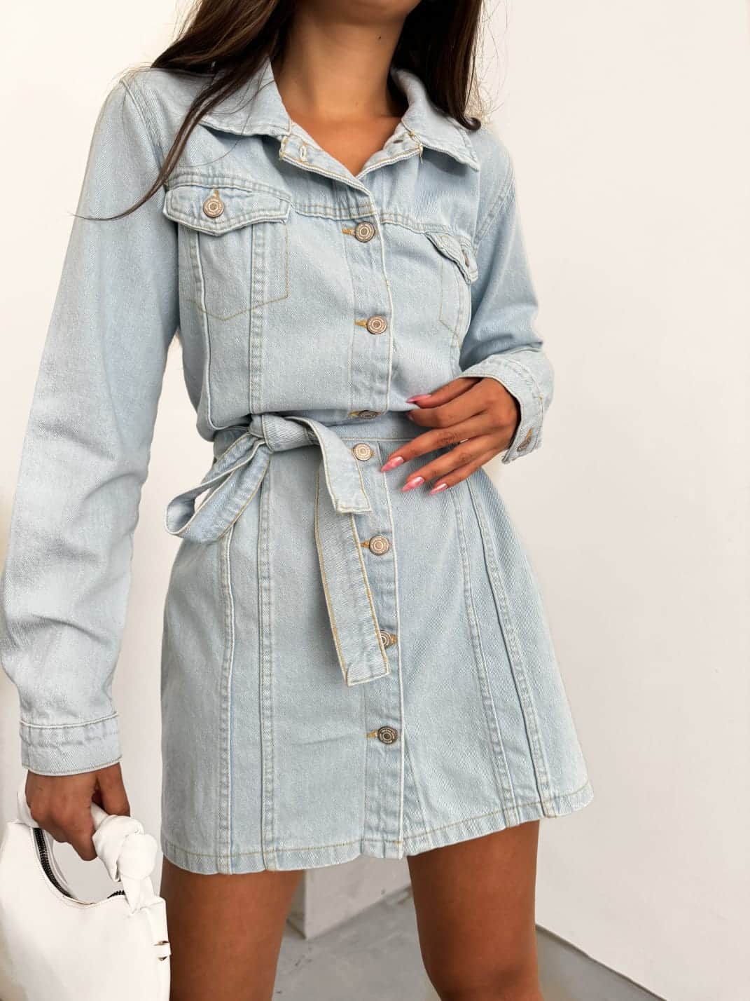 Vovikon KN Kuşaklı Denim Çift Cepli Buz Mavi Kot Elbise