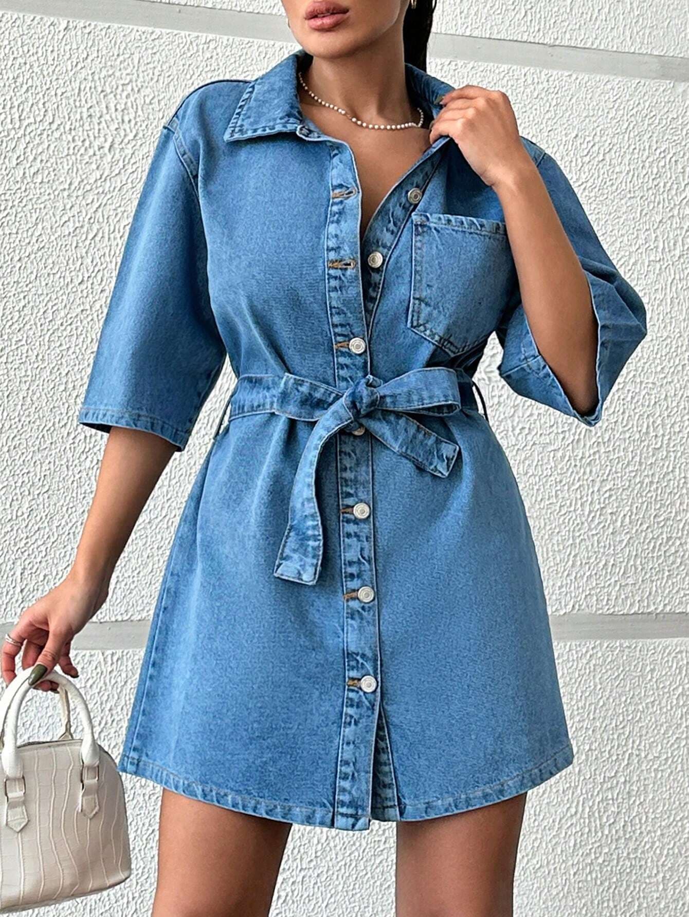 Vovikon KN Kuşaklı Kot Tek Cep Mavi Denim Elbise Vovikon KN Kuşaklı Kot Tek Cep Mavi Denim Elbise